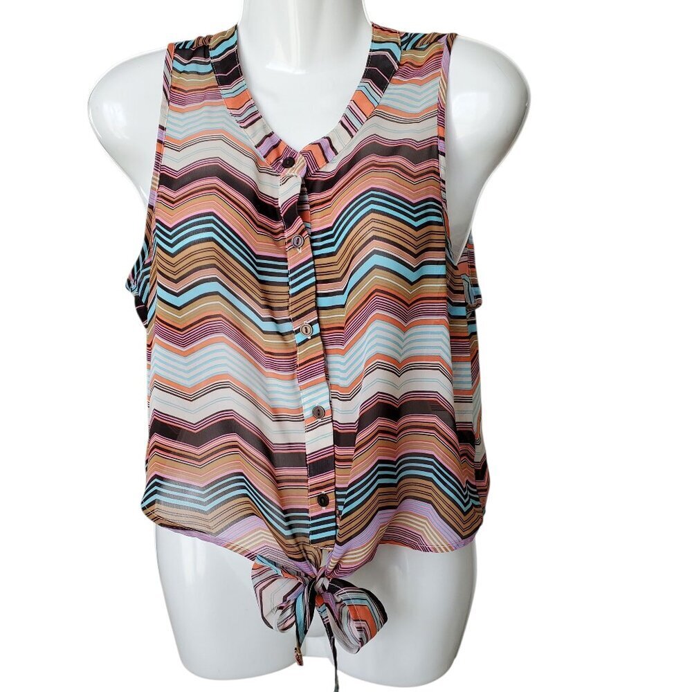 MULTI-COLOR CHEVRON PRINT FOREVER 21 TOP SMALL
